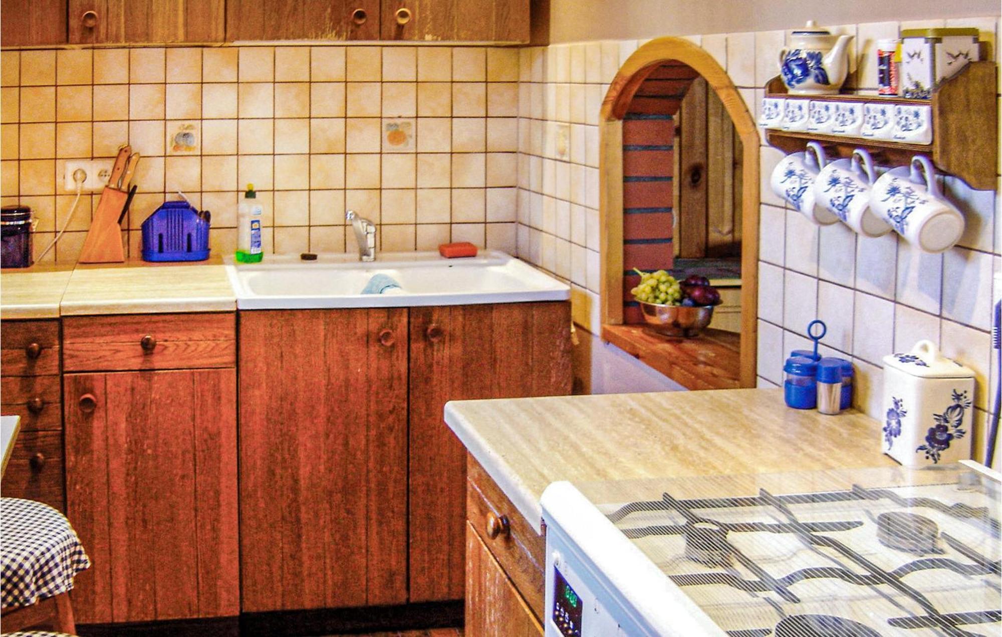 3 Bedroom Stunning Home In Dziemiany Екстер'єр фото